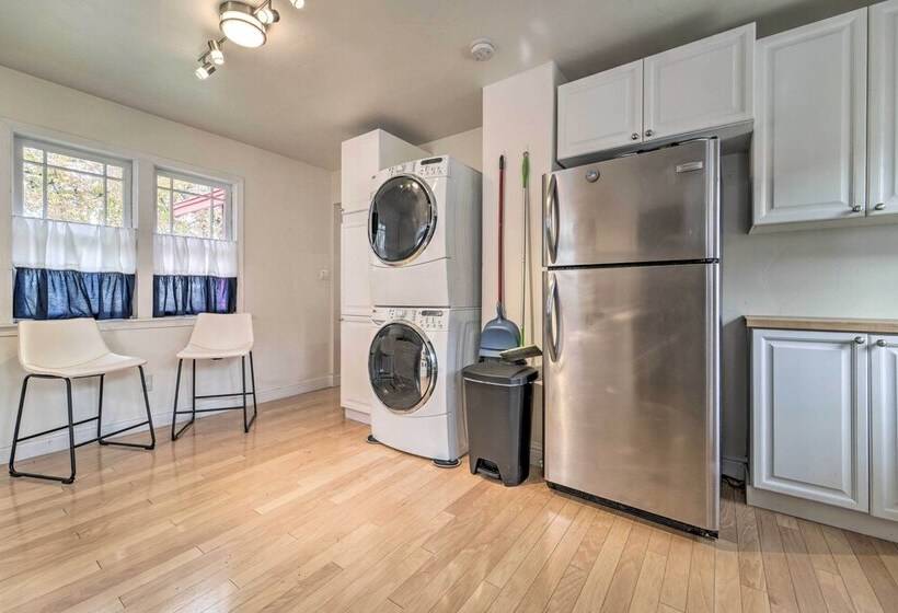 Sunny Sierra Valley Cottage: Hike + Explore!