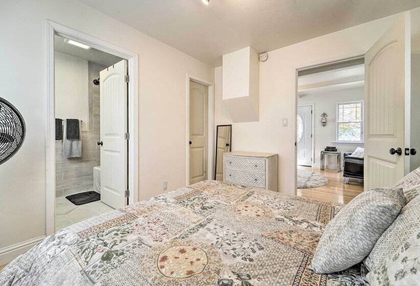 Sunny Sierra Valley Cottage: Hike + Explore!