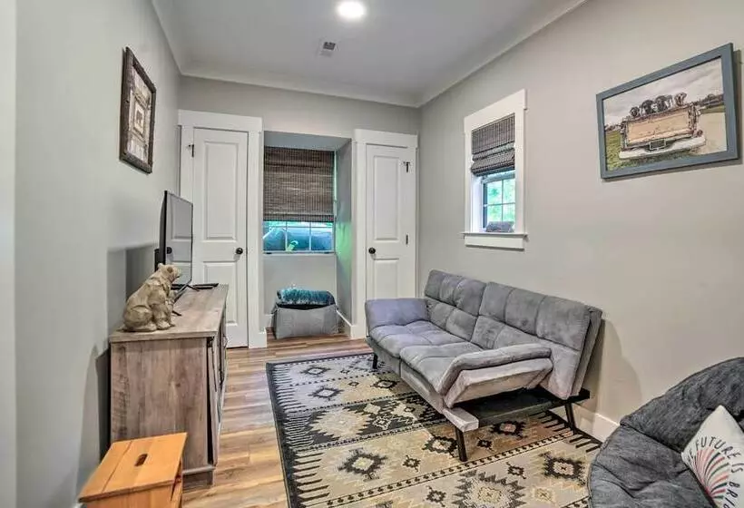 Crystal River Cabin W/ Scenic View & Fire Pit