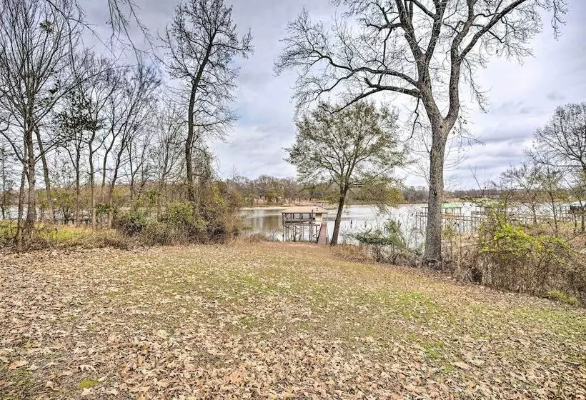 Family Alba Home W/ Boat Dock On Lake Fork!