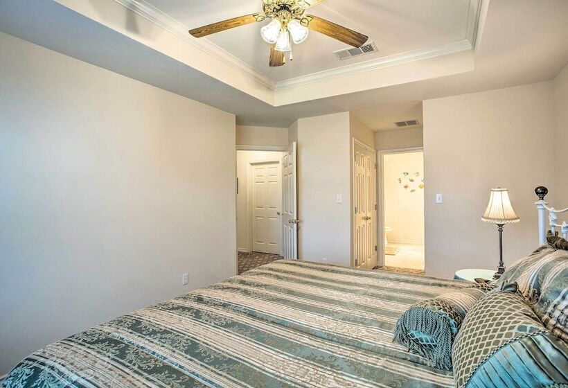 Family Alba Home W/ Boat Dock On Lake Fork!