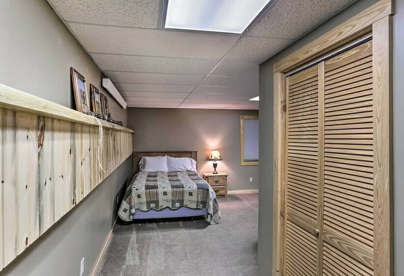 Hill City Log Cabin W/ On Site Trout Fishing!