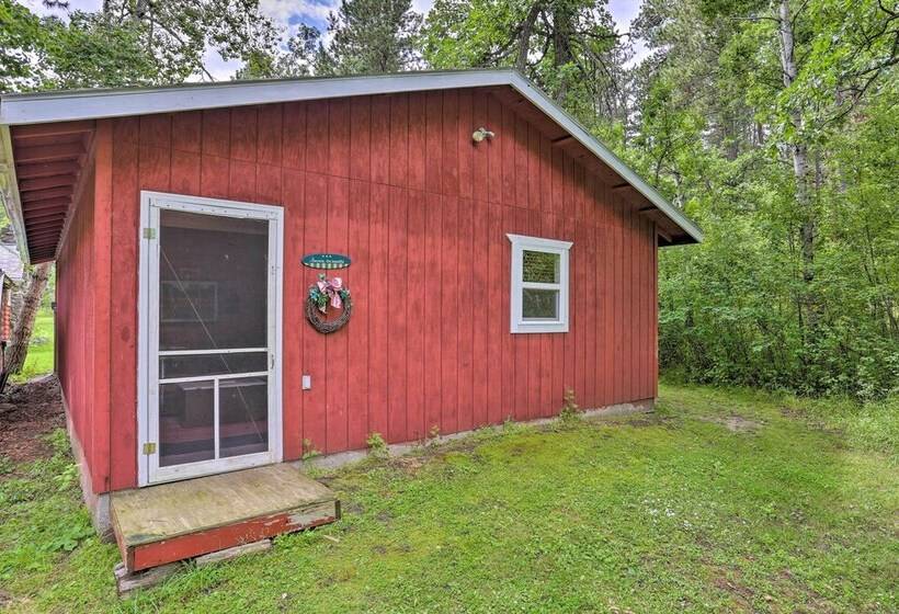 Historic Keystone Cabin Near Mount Rushmore!