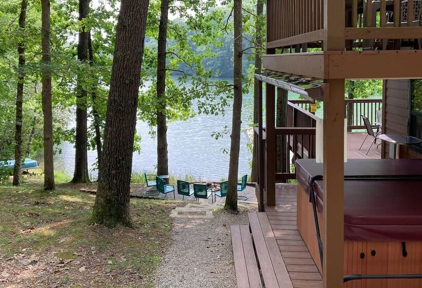 Hocking Hills Lake Gem W/ Hot Tub, Dock, 100 Acres