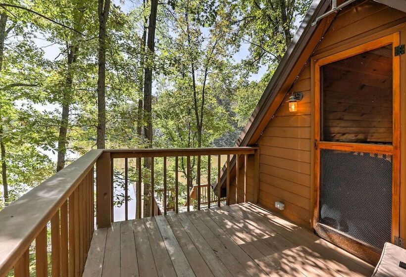 Hocking Hills Lake Gem W/ Hot Tub, Dock, 100 Acres