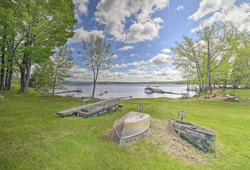Lakefront Gloversville Home W/ Beach + Dock!