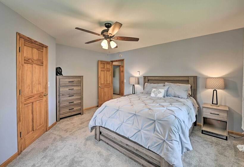 Lakefront Gloversville Home W/ Beach + Dock!