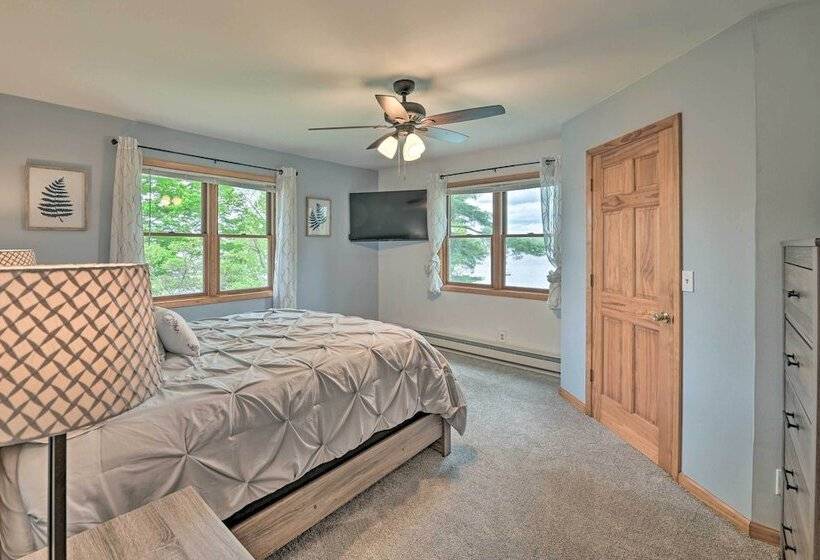 Lakefront Gloversville Home W/ Beach + Dock!