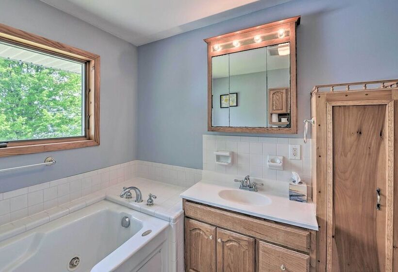 Lakefront Gloversville Home W/ Beach + Dock!