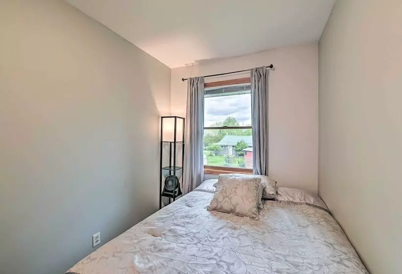 Lakefront Gloversville Home W/ Beach + Dock!