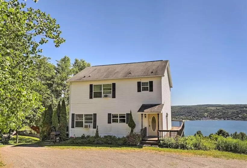 Lovely Finger Lakes Retreat W/ Deck & Lake Views!