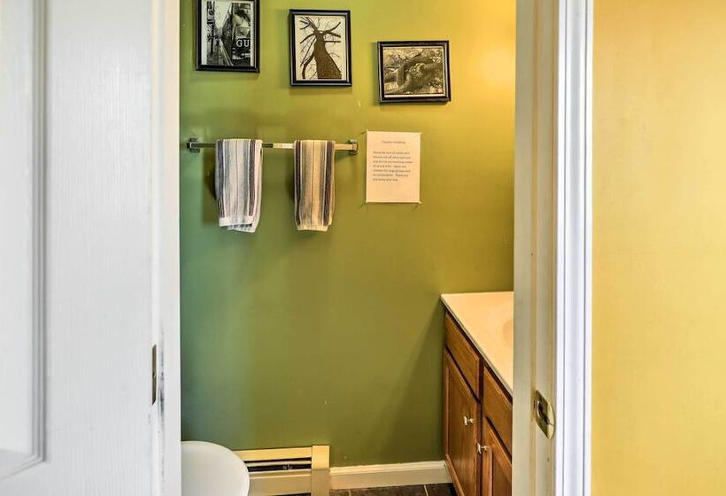 Lovely Finger Lakes Retreat W/ Deck & Lake Views!