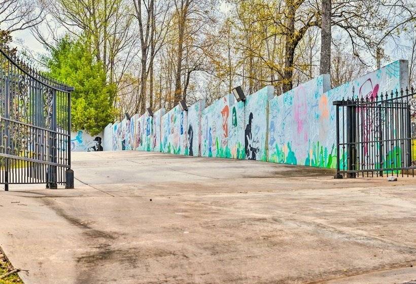 Luxe Home W/ Boat Dock, Tims Ford Lake Views!