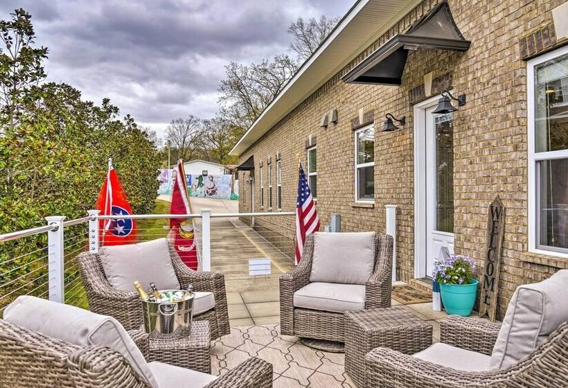Luxe Home W/ Boat Dock, Tims Ford Lake Views!