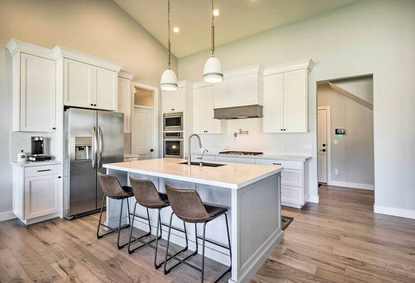 Modern Group Friendly Home, 15 Mi To Downtown Slc!