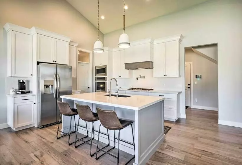 Modern Group Friendly Home, 15 Mi To Downtown Slc!