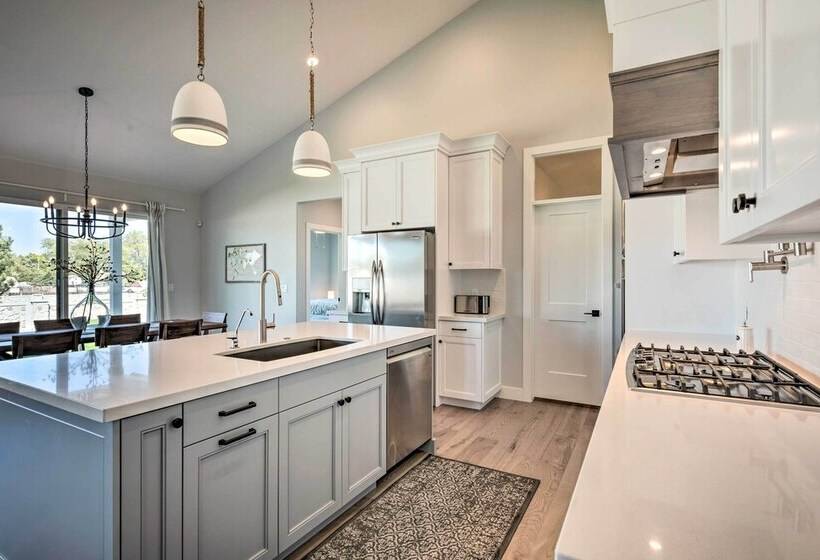 Modern Group Friendly Home, 15 Mi To Downtown Slc!