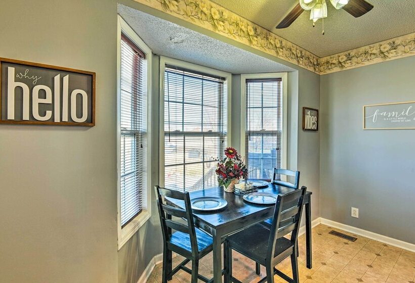 Pet Friendly Clarksville Home W/ Backyard!