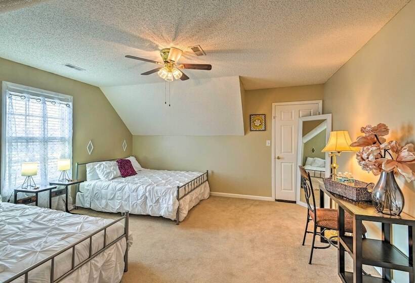 Pet Friendly Clarksville Home W/ Backyard!