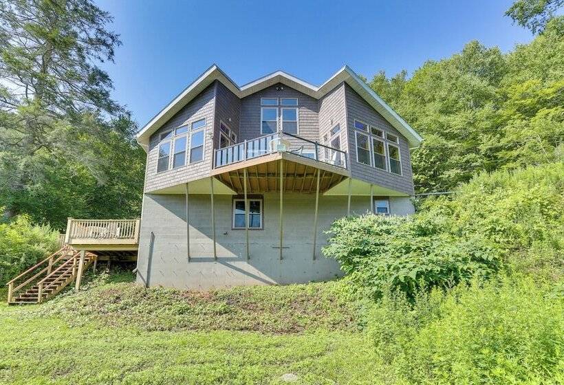 Pet Friendly Hancock Home On The Delaware River!