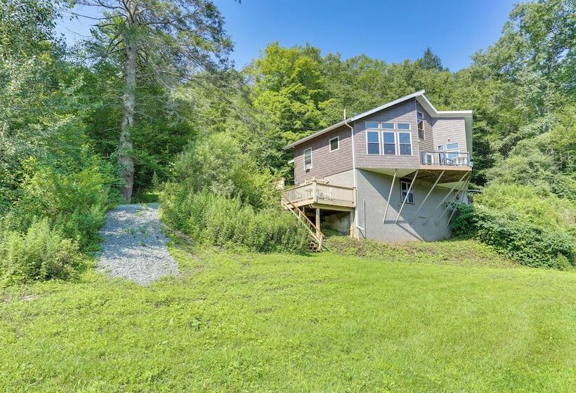Pet Friendly Hancock Home On The Delaware River!