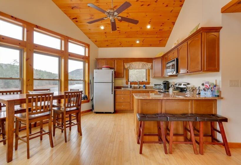 Pet Friendly Hancock Home On The Delaware River!