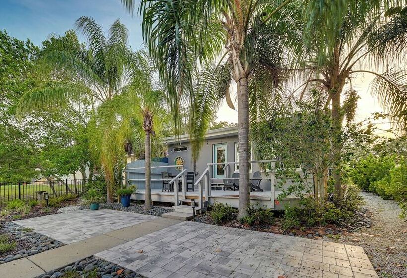 Pet Friendly Waterfront Home   2 Mi To Beach!