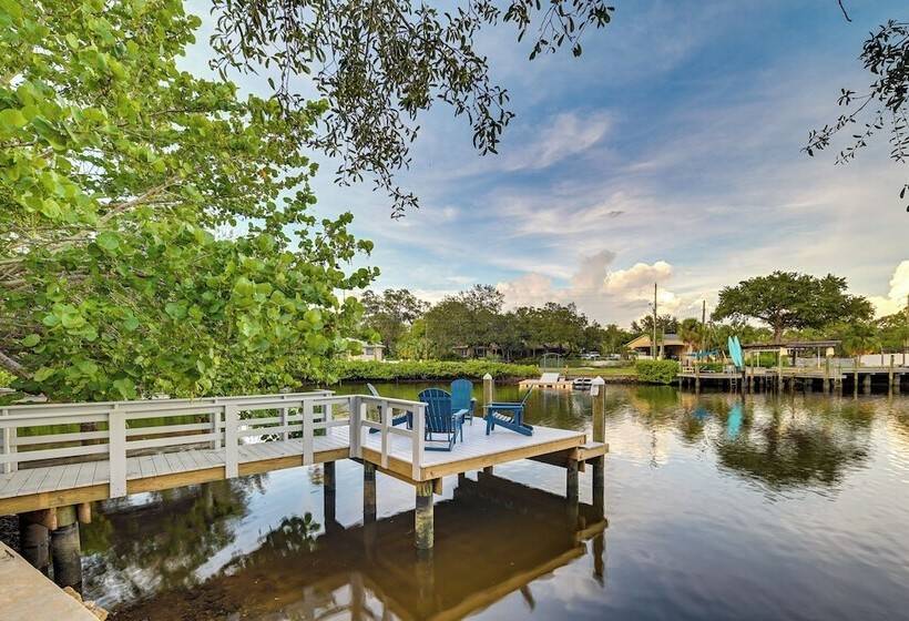 Pet Friendly Waterfront Home   2 Mi To Beach!