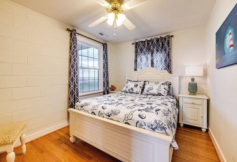 Potomac Waterfront Retreat W/ Dock & Kayaks