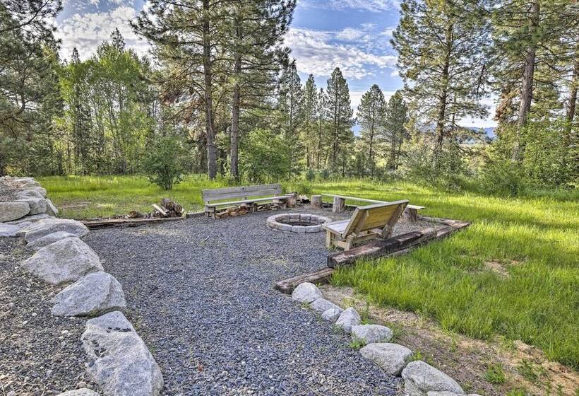 Private Cascade Cabin With Hot Tub & Fire Pit!
