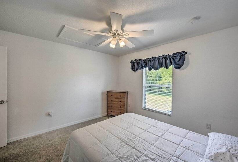 Ranch Style Lehigh Acres House With Big Backyard!