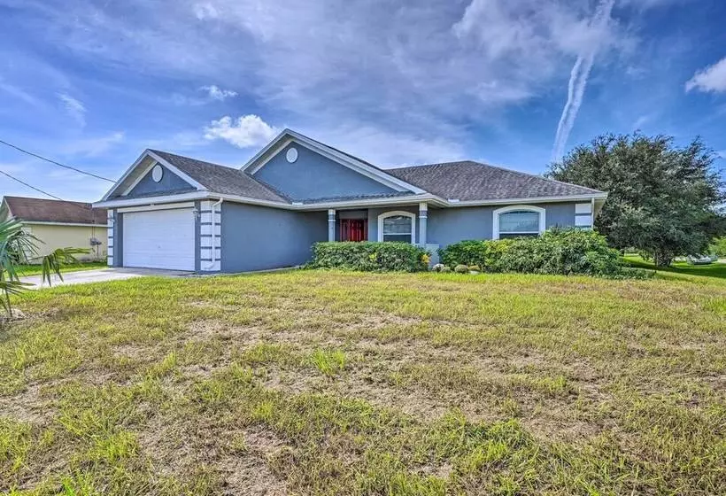 Ranch Style Lehigh Acres House With Big Backyard!