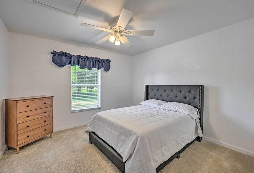 Ranch Style Lehigh Acres House With Big Backyard!