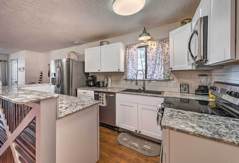 Ruidoso Cabin Walk To Midtown Dining & Shops!