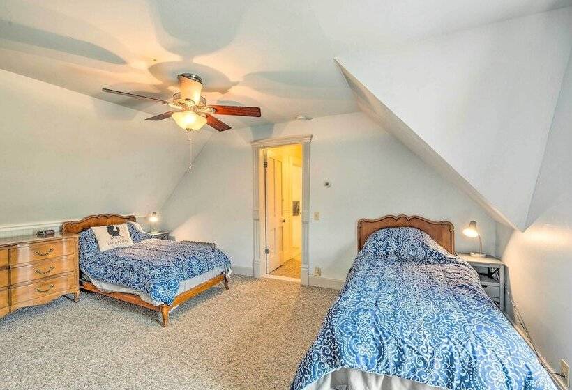 Rustic & Historic Guildhall Farmhouse W/ Fire Pit!