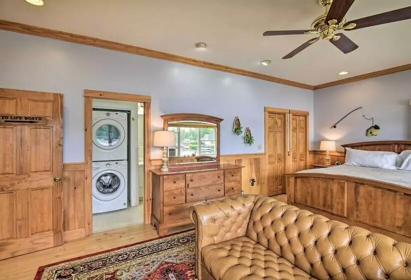 Scenic Little Ossipee Lake Retreat W/ Grill!