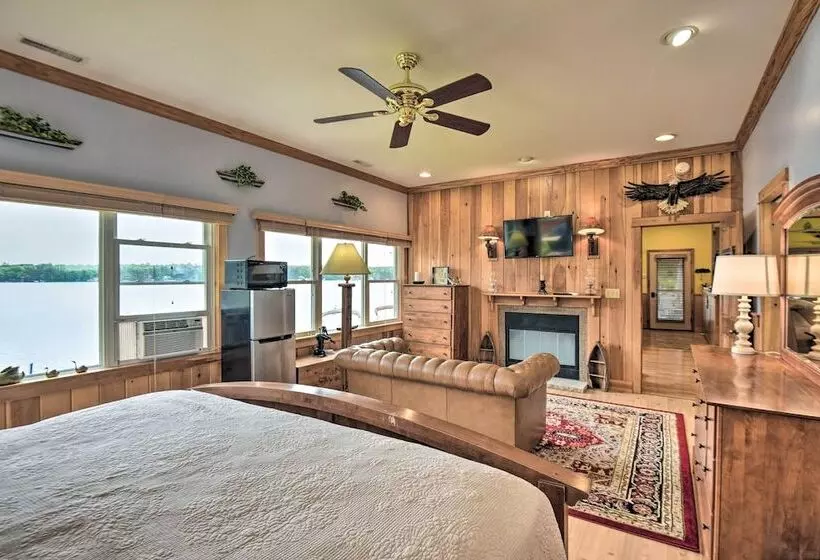 Scenic Little Ossipee Lake Retreat W/ Grill!