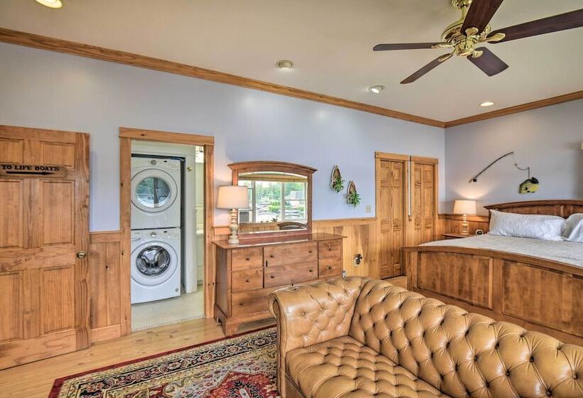 Scenic Little Ossipee Lake Retreat W/ Grill!