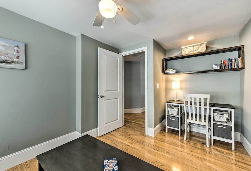 Skipper S Lighthouse  Retreat On Lake Norman