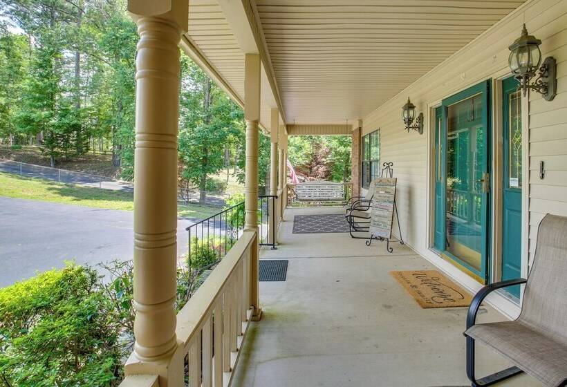 Spacious Hot Springs Oasis On Lake Hamilton!