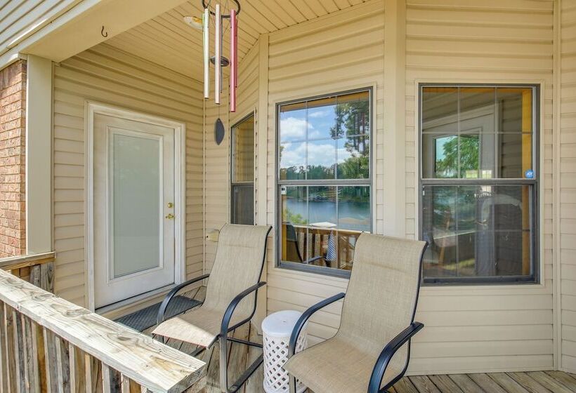 Spacious Hot Springs Oasis On Lake Hamilton!