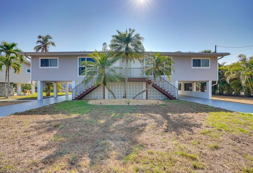 Stunning Bonita Springs Home On The Canal!