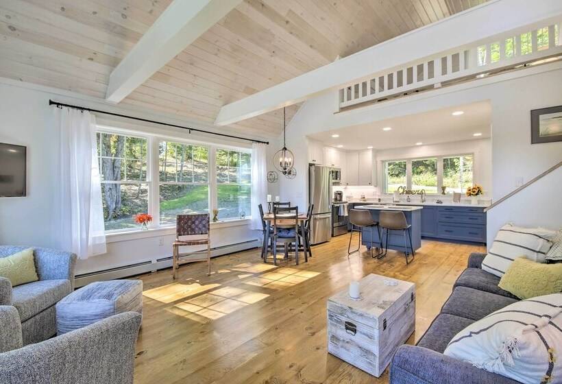 Sunny Stockton Springs Home < 1 Mi To Beach!