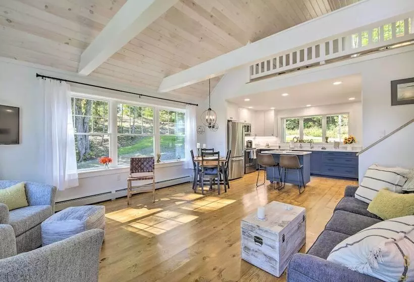 Sunny Stockton Springs Home < 1 Mi To Beach!