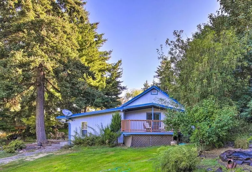 The Fusion Retreat On 4 Acres: Hike On Site!