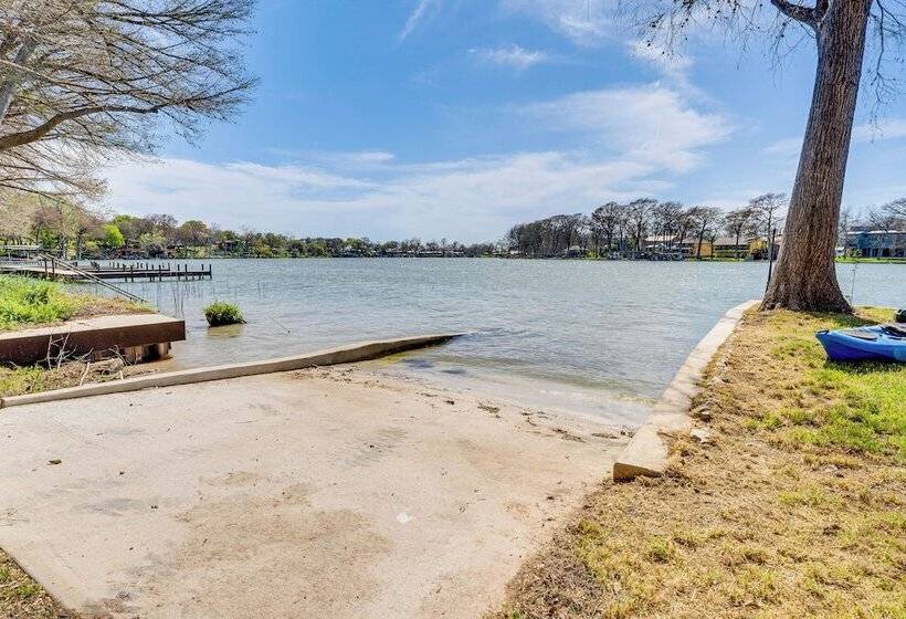 Waterfront Studio W/ Fire Pit On Lake Dunlap!