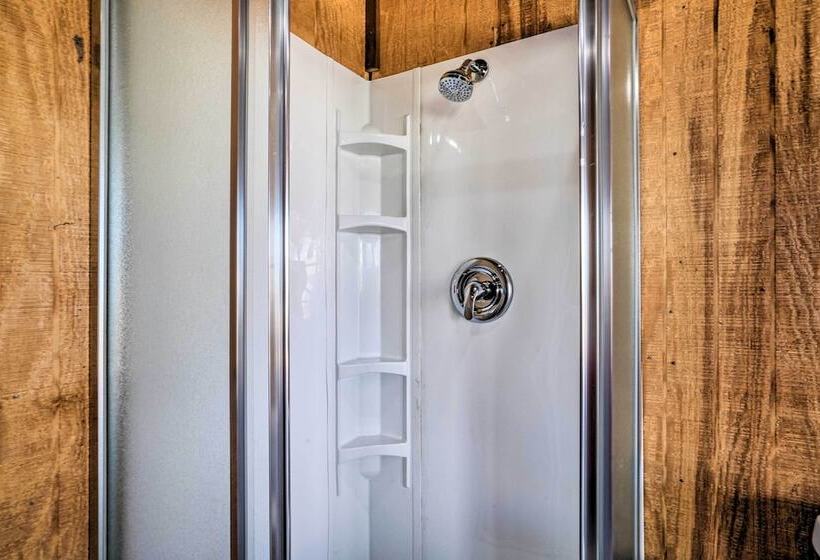 Waterfront Studio W/ Fire Pit On Lake Dunlap!