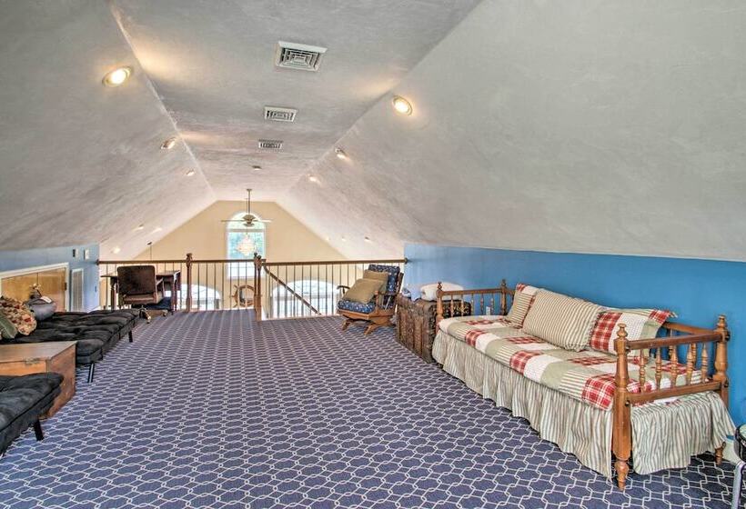 Waterside Haven On Milton Pond W/ Deck & Boat Dock