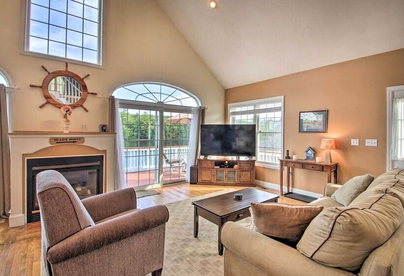 Waterside Haven On Milton Pond W/ Deck & Boat Dock