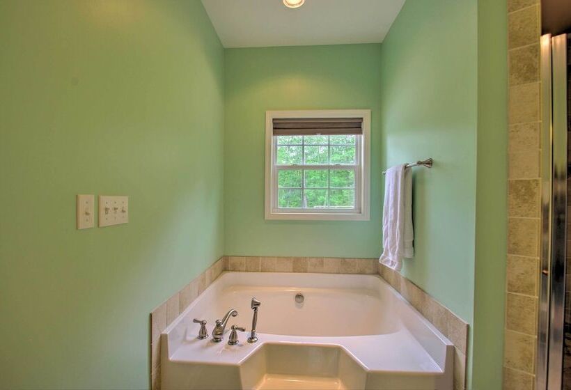 Yogis Paradise W/ Deck ~ 1 Mi To Yogaville!